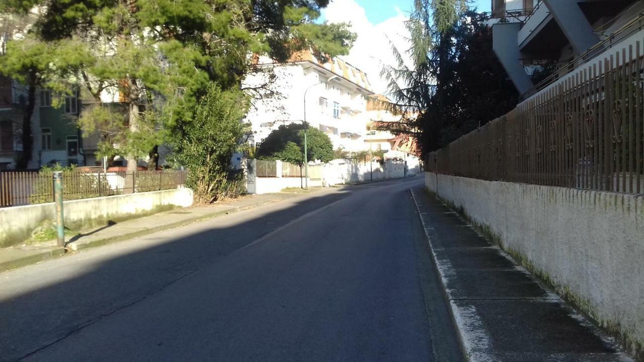Appartamento Pitagora Scalea Exterior foto